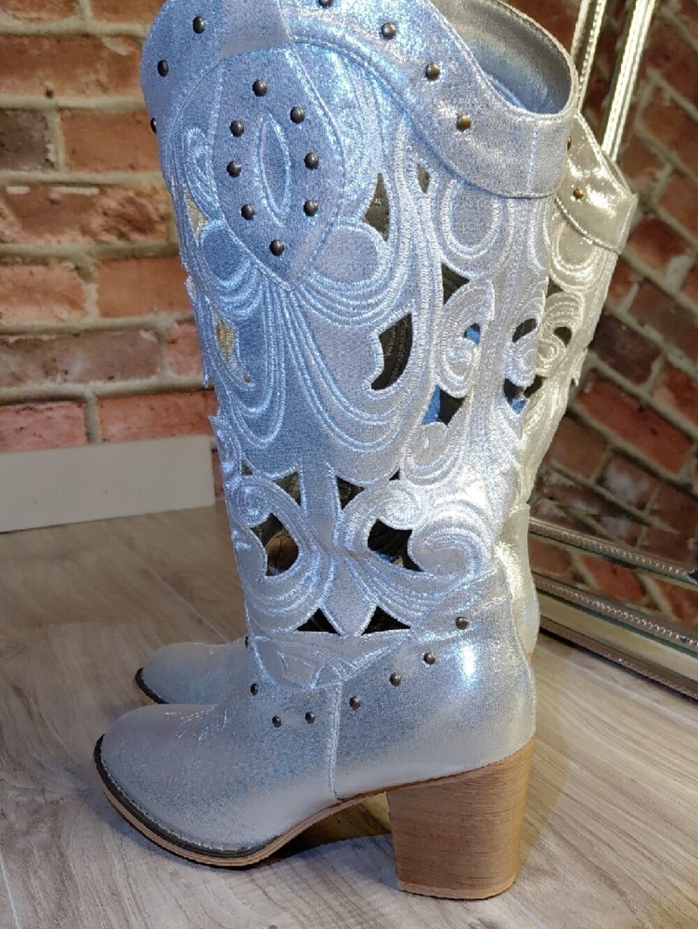 Metallic Silver Cutout Western Boots - Women's Stylish Cowboy Boots - Picture 6 of 7